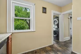 585 Ridge St, Newark, NJ 07104 - Photo 13