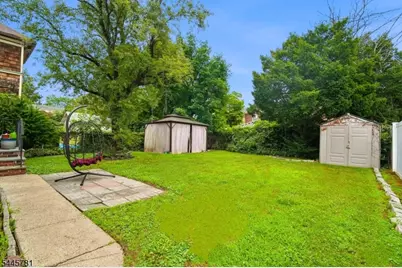 585 Ridge St, Newark, NJ 07104 - Photo 25