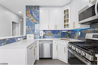 98 Bergen Ave #1, Kearny, NJ 07032 - Photo 1