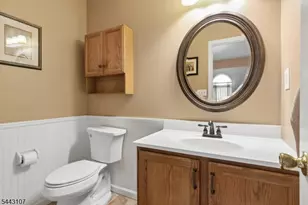 44 Lancelot Dr, Berkeley Heights Township, NJ 07922 - Photo 19