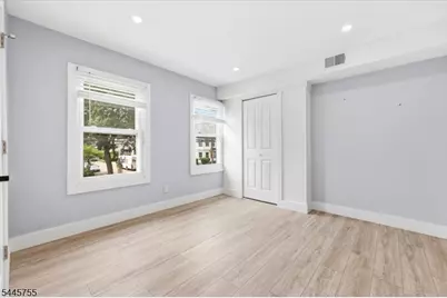24 Kingsley St, West Orange Township, NJ 07052 - Photo 19