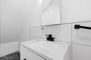 24 Kingsley St, West Orange Township, NJ 07052 - Photo 15
