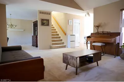45 Aspen Dr Ondo, Bernards Township, NJ 07920 - Photo 3