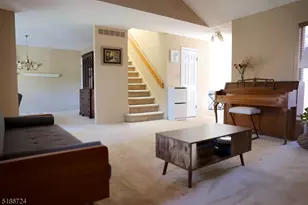 45 Aspen Dr Ondo, Bernards Township, NJ 07920 - Photo 3