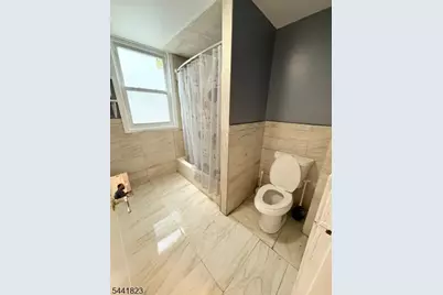 239 S Clinton St #1, East Orange, NJ 07018 - Photo 9