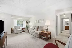 28 Iron Forge Square, Pompton Lakes, NJ 07442 - Photo 13