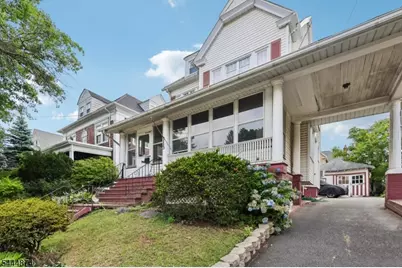 711-713 Degraw Ave, Newark, NJ 07104 - Photo 5