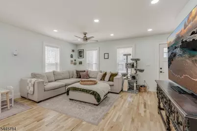 75 High St, Newton, NJ 07860 - Photo 7