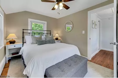 4 Lakeview Ave, Mount Olive, NJ 07828 - Photo 15