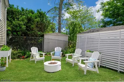 4 Lakeview Ave, Mount Olive, NJ 07828 - Photo 23