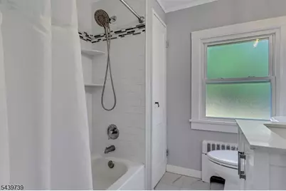 4 Lakeview Ave, Mount Olive, NJ 07828 - Photo 17