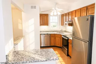 141 Alexandria Way, Bernards Township, NJ 07920 - Photo 3