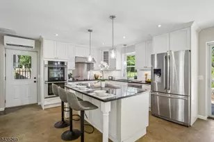 1034 Califon Cokesbury Rd, Tewksbury Township, NJ 08833 - Photo 11