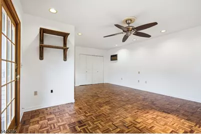 814 Willis Pl, Roselle Park, NJ 07204 - Photo 25