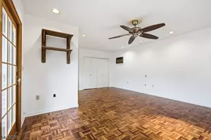 814 Willis Pl, Roselle Park, NJ 07204 - Photo 25