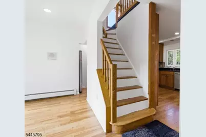 814 Willis Pl, Roselle Park, NJ 07204 - Photo 27