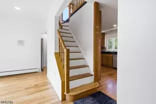 814 Willis Pl, Roselle Park, NJ 07204 - Photo 27