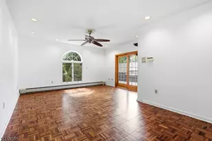 814 Willis Pl, Roselle Park, NJ 07204 - Photo 23