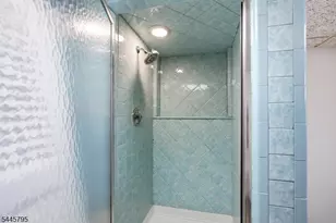 814 Willis Pl, Roselle Park, NJ 07204 - Photo 33