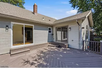 814 Willis Pl, Roselle Park, NJ 07204 - Photo 41