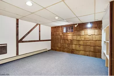 814 Willis Pl, Roselle Park, NJ 07204 - Photo 35