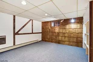 814 Willis Pl, Roselle Park, NJ 07204 - Photo 35