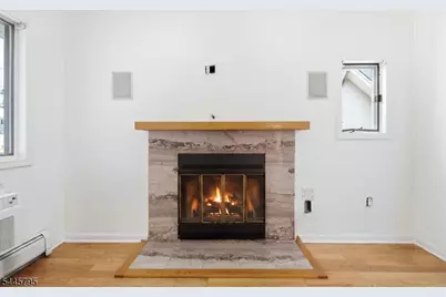 814 Willis Pl, Roselle Park, NJ 07204 - Photo 11