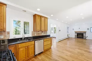 814 Willis Pl, Roselle Park, NJ 07204 - Photo 13