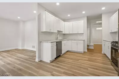 505 Holly Ln #505, Cedar Grove Twp., NJ 07009 - Photo 9
