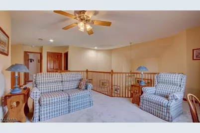 19 Republic Row, Franklin Township, NJ 08873 - Photo 43