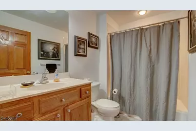 19 Republic Row, Franklin Township, NJ 08873 - Photo 41