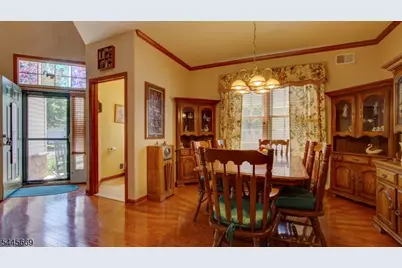 19 Republic Row, Franklin Township, NJ 08873 - Photo 15