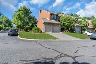 66 Bond St, Bridgewater, NJ 08807 - Photo 5