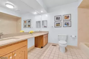 66 Bond St, Bridgewater, NJ 08807 - Photo 35