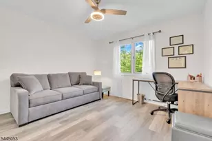 66 Bond St, Bridgewater, NJ 08807 - Photo 29