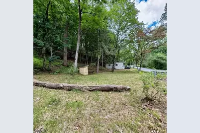 58 Hollow Rd, Lebanon Township, NJ 08826 - Photo 15