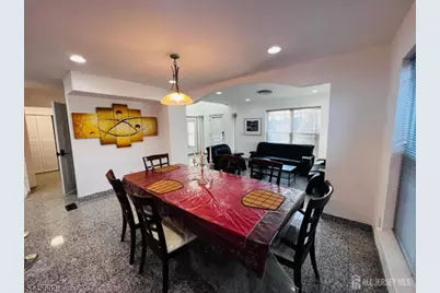 63 Jefferson Blvd, Edison, NJ 08817 - Photo 5