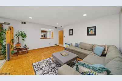 4 Skytop Drive, Denville, NJ 07834 - Photo 9