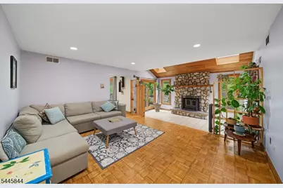 4 Skytop Drive, Denville, NJ 07834 - Photo 11