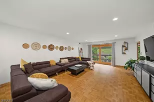 4 Sky Top Dr, Denville, NJ 07834 - Photo 5