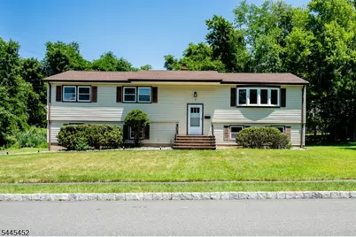 5 Crossbrook Ln, West Caldwell, NJ 07006 - Photo 1