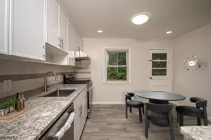 5 Crossbrook Ln, West Caldwell, NJ 07006 - Photo 9