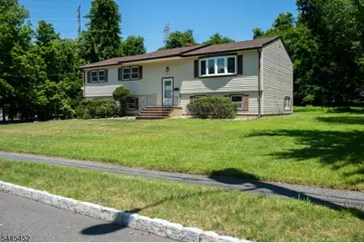5 Crossbrook Ln, West Caldwell, NJ 07006 - Photo 3