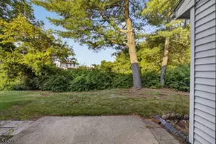 78 Stanwick Ct, Franklin Township, NJ 08873 - Photo 39