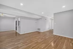 78 Stanwick Ct, Franklin Township, NJ 08873 - Photo 7