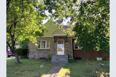 52 Lakeview Ave, Paterson, NJ 07503 - Photo 1