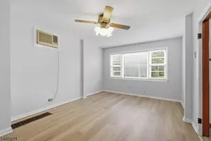 23 Canal St, Raritan, NJ 08869 - Photo 11