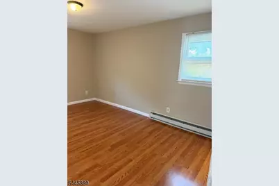 308 Concord Ave, Union Township, NJ 07083 - Photo 5