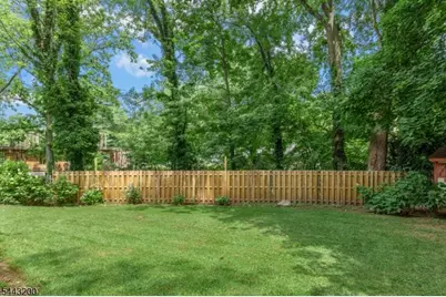 162 Mountainview Dr, Mountainside, NJ 07092 - Photo 35