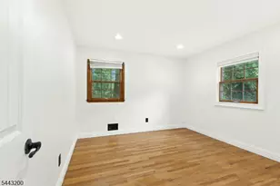162 Mountainview Dr, Mountainside, NJ 07092 - Photo 29